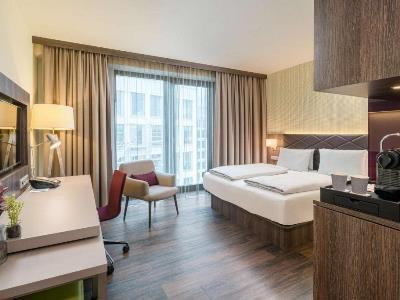Western Airport Frankfurt Hotel 3*