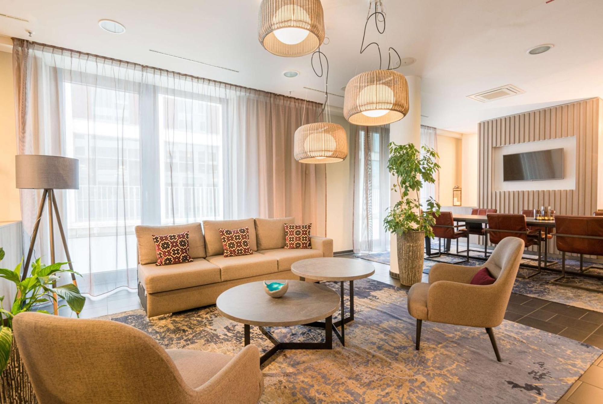 Western Airport Frankfurt Hotel