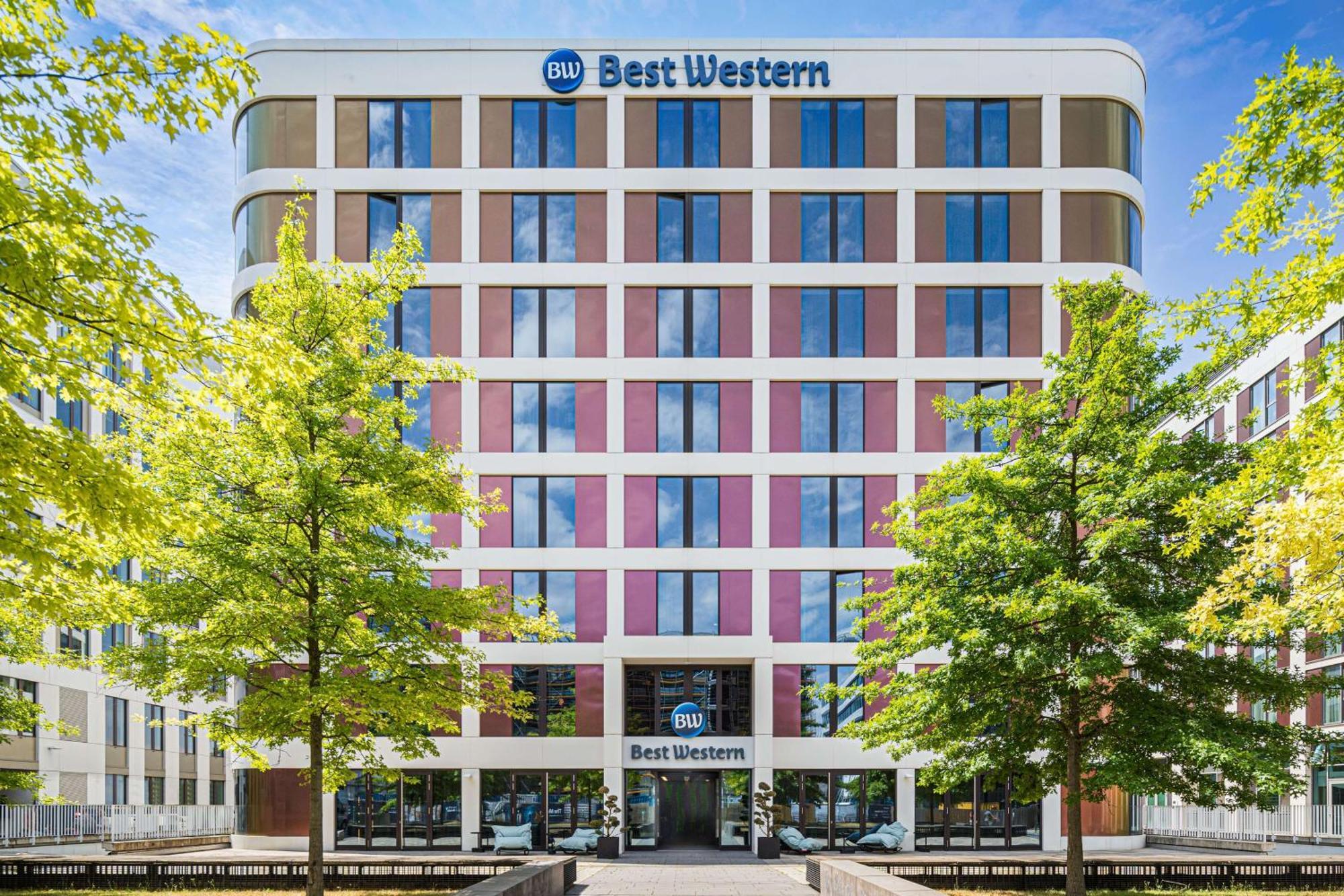Hotel Western Airport Frankfurt 3*